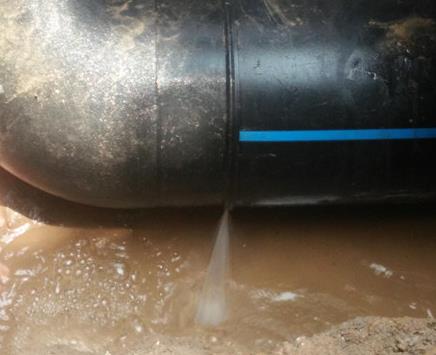 溆浦楼顶渗水维修公司为大家分享下溆浦卫生间漏水维修修补技术!